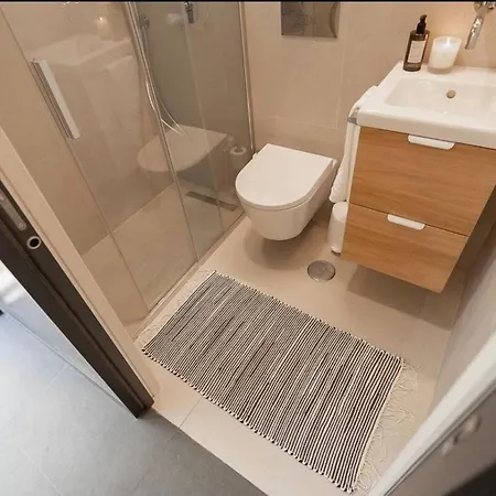 Bonanca Nwf 100 Meters From Назаре